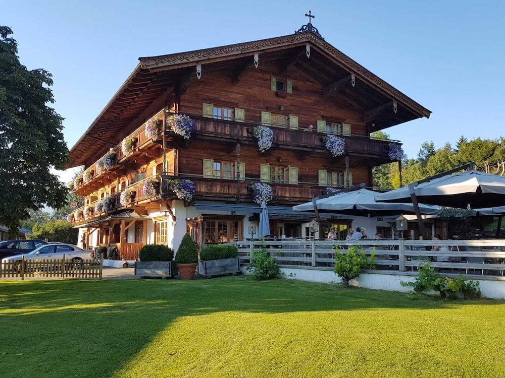 Landhotel Vordergrub Kitzbühel Exteriör bild
